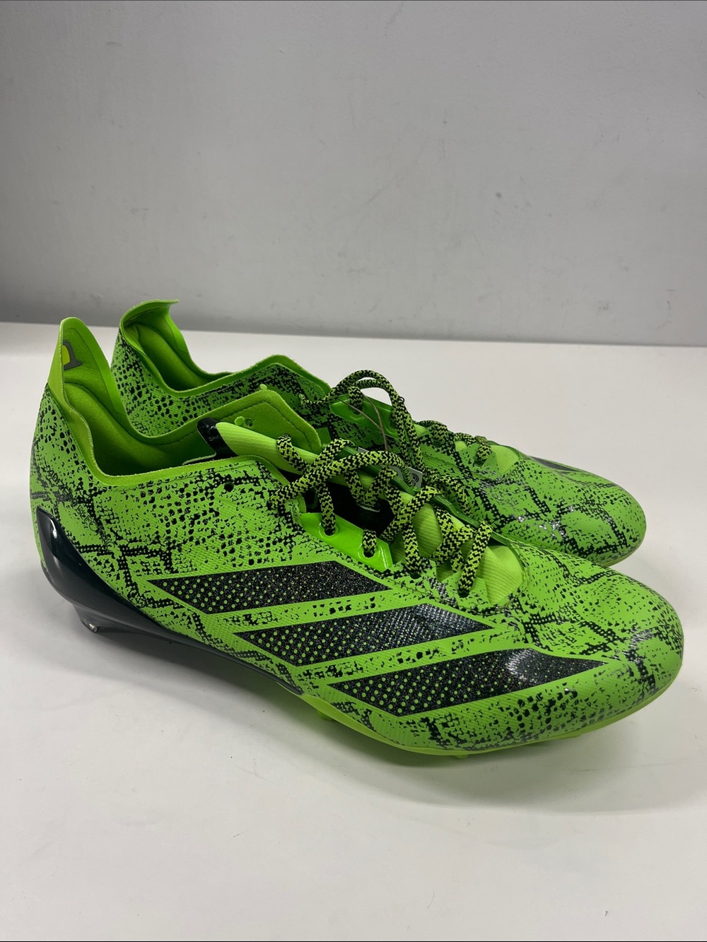 NWT Adidas Adizero Electric Football Cleats in Lime Green Black Graphic‎ Size 14